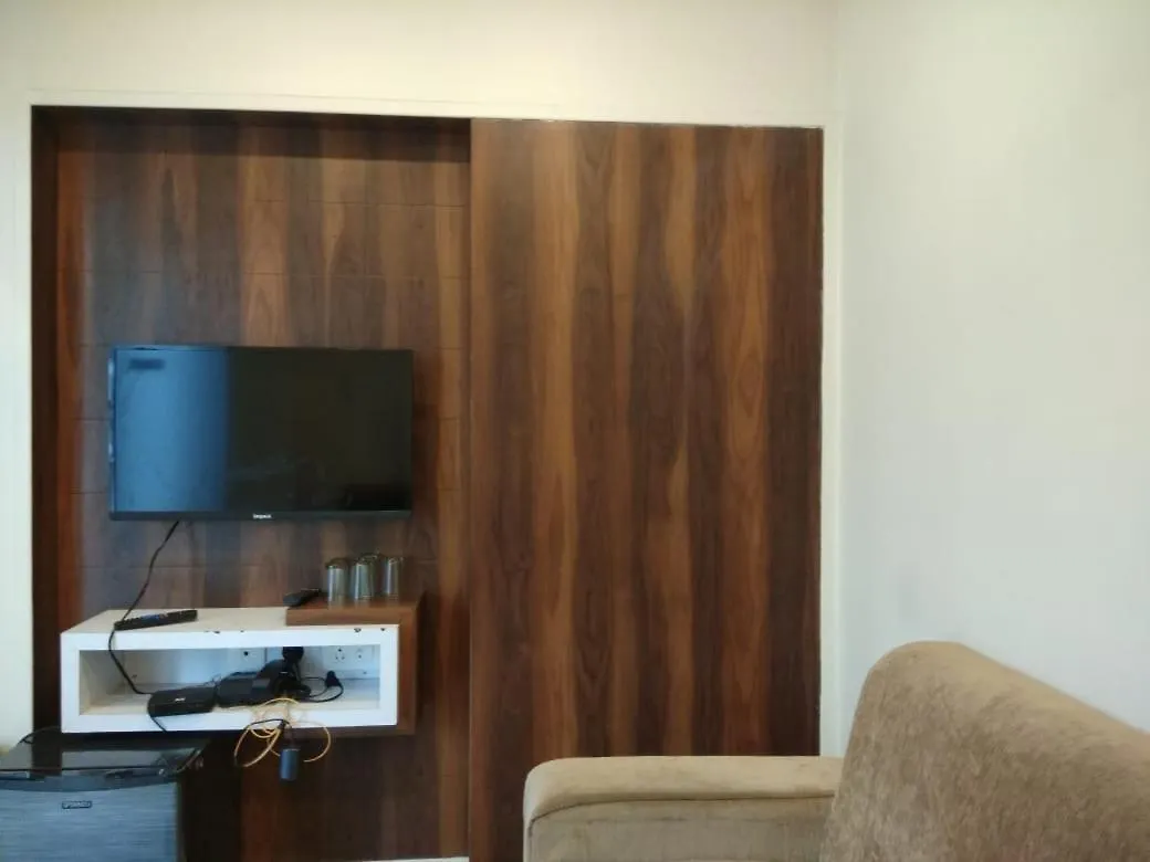 Tirur Tourist Home Hotel