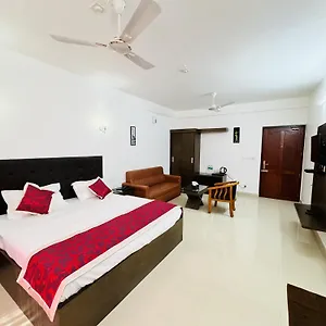 Royal International Hotel