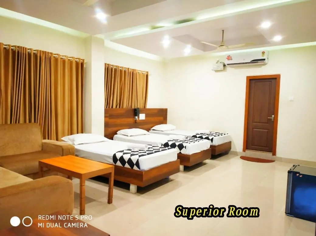 Tirur Tourist Home 2*,  India
