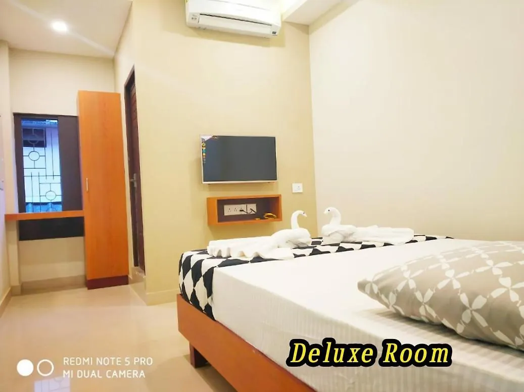 Tirur Tourist Home 2*,