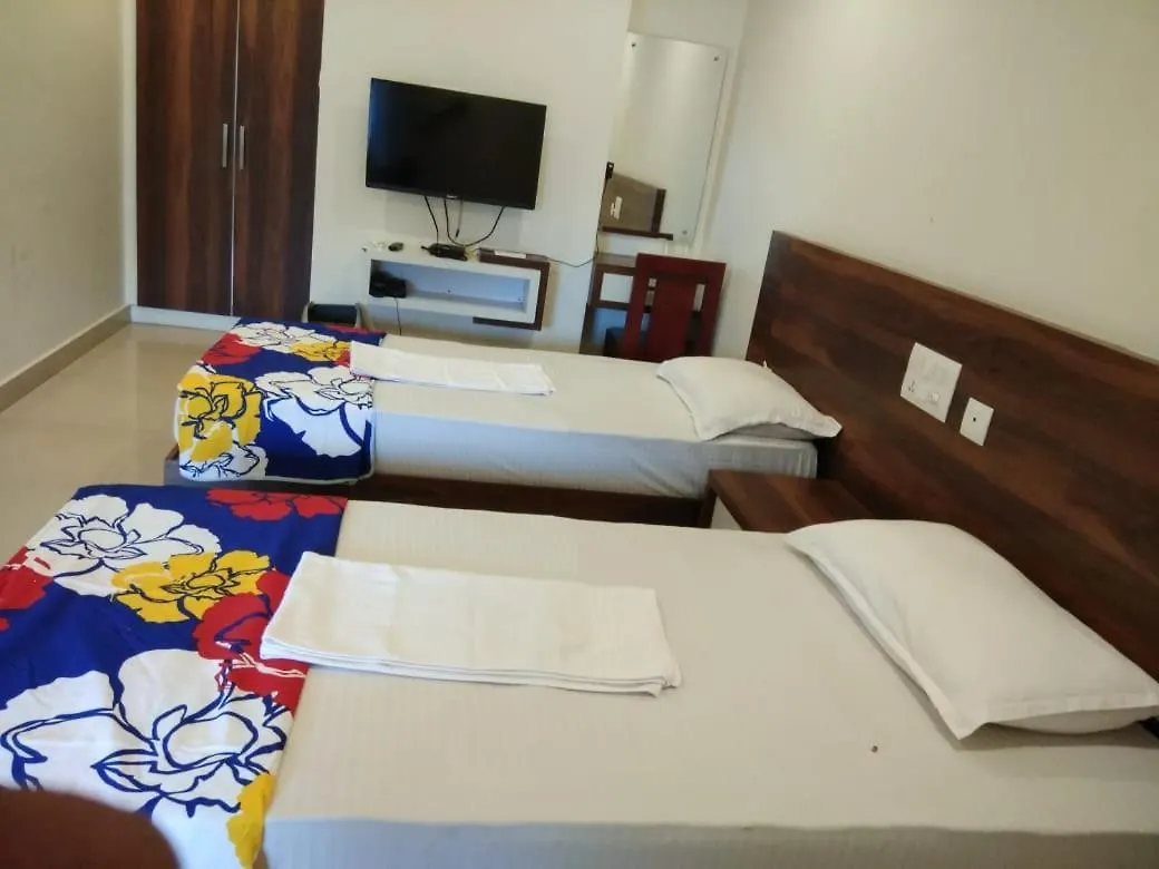 ** Hotel Tirur Tourist Home India
